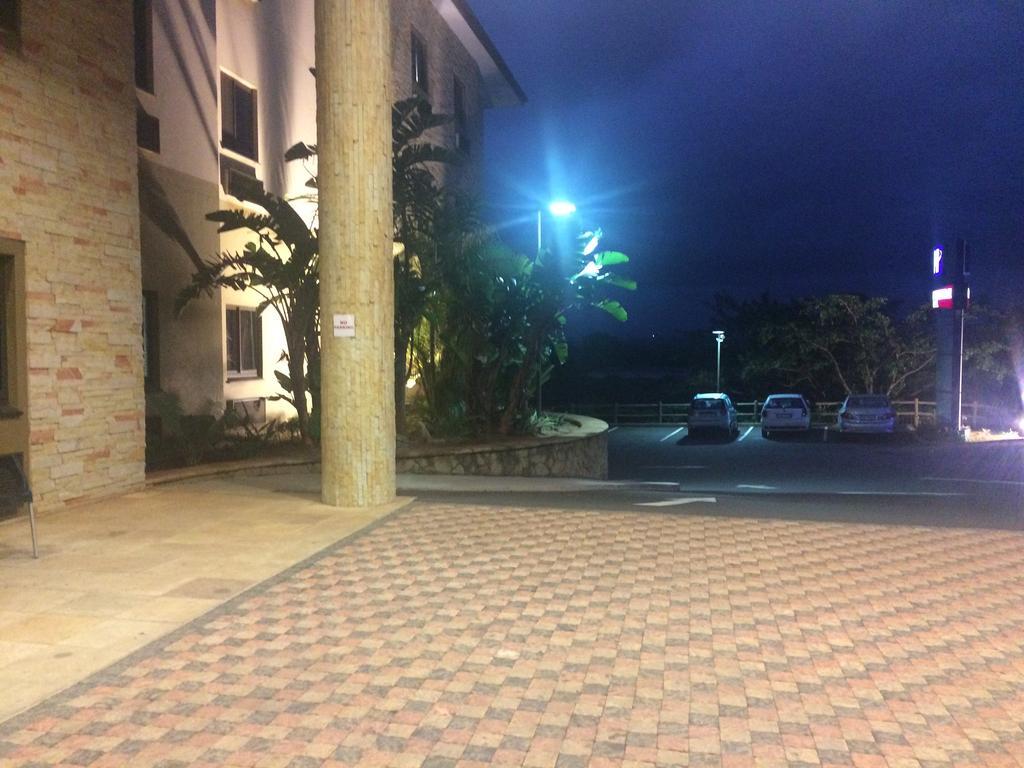 Hampshire Hotel - Ballito Exterior foto